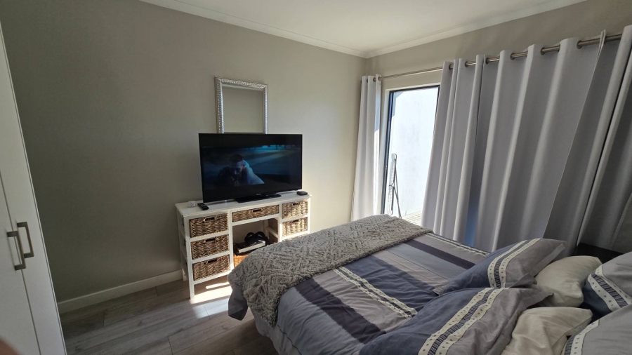 3 Bedroom Property for Sale in Zonnendal Western Cape